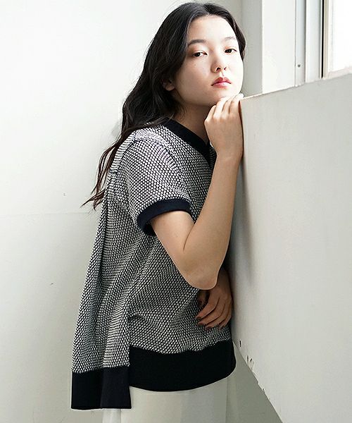 SWANLAKE.バックフレアーニット [CT-1165/OFF-NAVY]