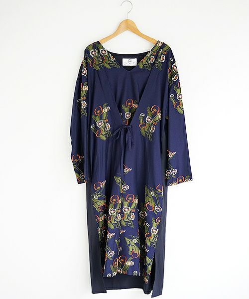 JUN OKAMOTO 祖母がよく描いてくれたガーベラのワンピース[RO-33203/NAVY]
