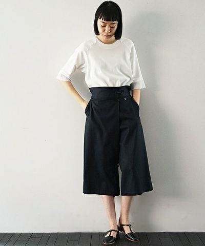 JUN OKAMOTO.羊飼いの邪魔をする風のようなパンツ[P-33101/NAVY]