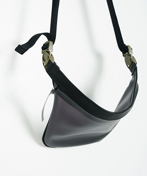 macromauro マクロマウロ.plane bag small PVC[black]_