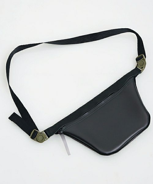 macromauro マクロマウロ.plane bag small PVC[black]_