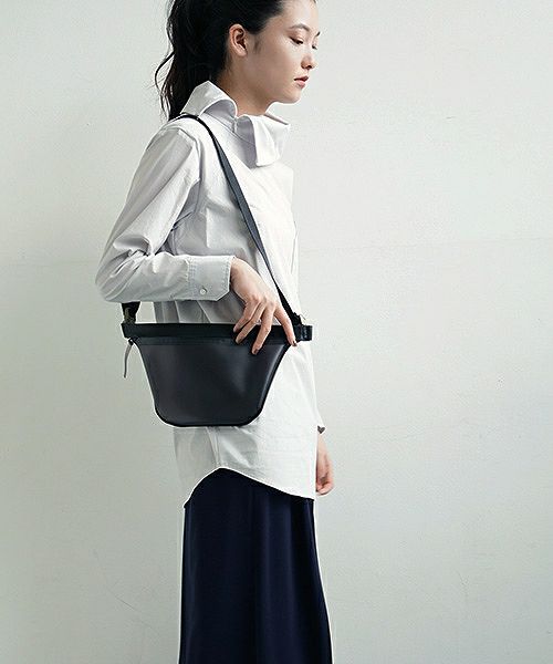 macromauro マクロマウロ.plane bag small PVC[black]_