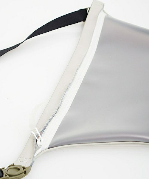 macromauro マクロマウロ.plane bag large PVC[white]_