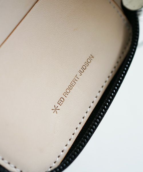 EDROBERTJUDSON.エドロバートジャドソン.HALF WALLET[B01O WL-41 / 05.black]