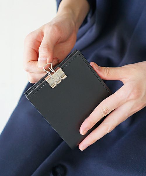 EDROBERTJUDSON.エドロバートジャドソン.HALF WALLET[B01O WL-31 / 05.BLACK]
