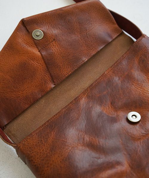 ohta.brown letter bag[ac-20B2]