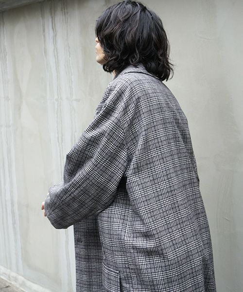 Edwina Hoerl .coat[02/EH39C-03/form-giving function of death]_