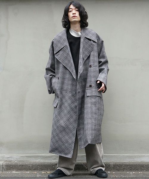 Edwina Hoerl .coat[02/EH39C-03/form-giving function of death]_