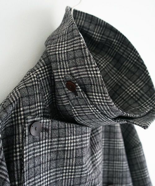 Edwina Hoerl .coat[02/EH39C-03/form-giving function of death]_