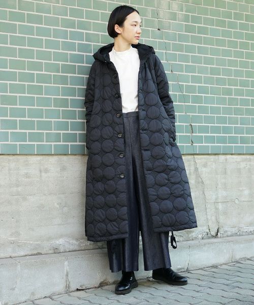 Mochi モチ quilted hood coat[ma9-co-01/black・khaki]