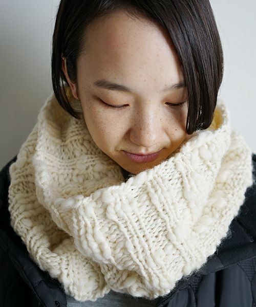 Mochi.モチ.hand Knitted snood [ma9-ac-01]