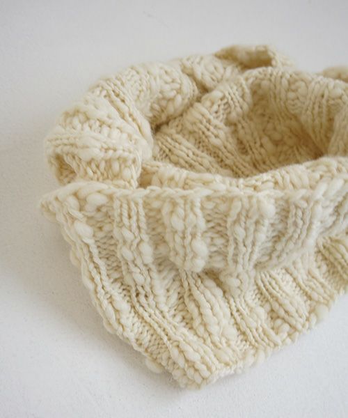 Mochi.モチ.hand Knitted snood [ma9-ac-01]