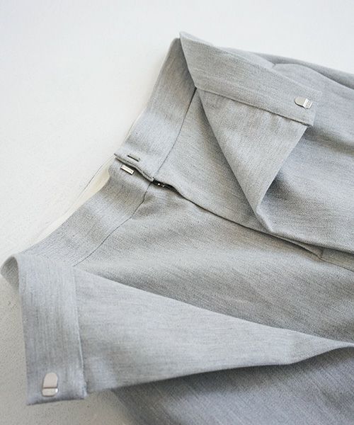AKIKOAOKI.wide pleated trousers-02[P01-02]