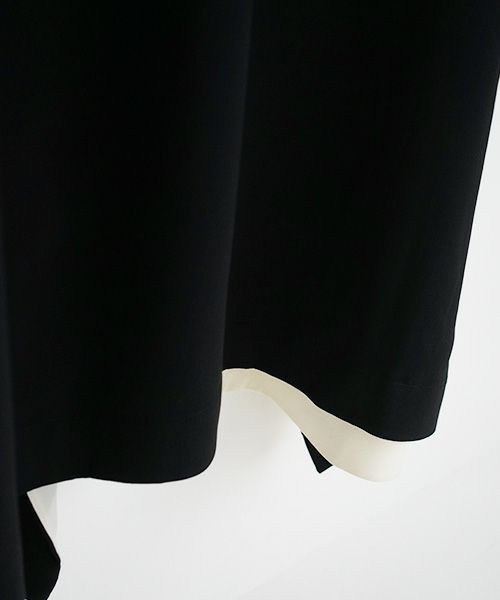 HENRIK VIBSKOV.DRESS[BLACK/WHITE CUTS]_