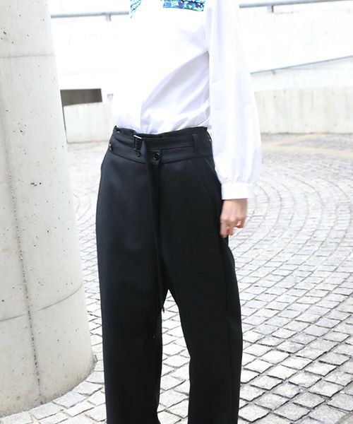 JUN OKAMOTO.何もない日の午後に履くためのパンツ[P-55080]