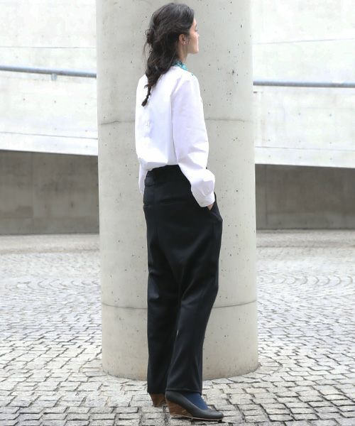 JUN OKAMOTO.何もない日の午後に履くためのパンツ[P-55080]