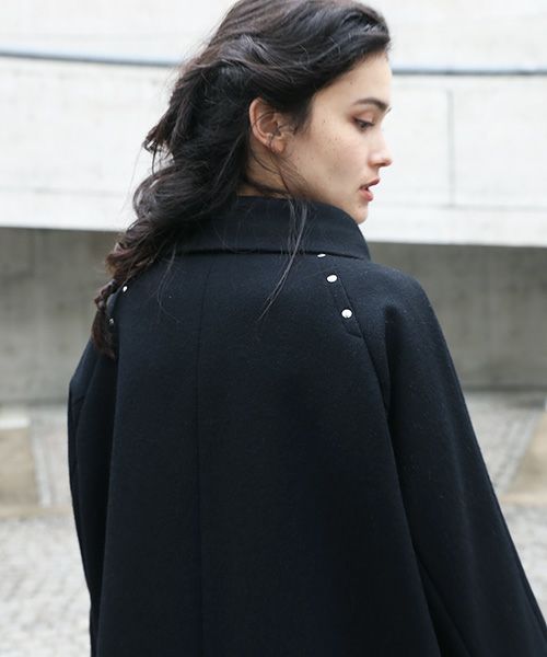 SWANLAKE.ワイドネックカラーコート [CO-1209/Black]