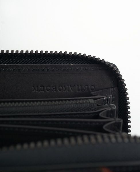 macromauro マクロマウロ.paint black wallet M(アソート)