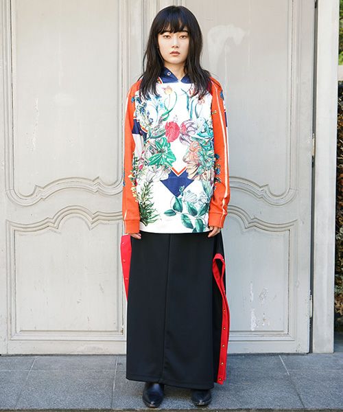 AHCAHCUM あちゃちゅむ.フラワーラインパーカー