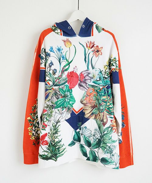 AHCAHCUM あちゃちゅむ.フラワーラインパーカー