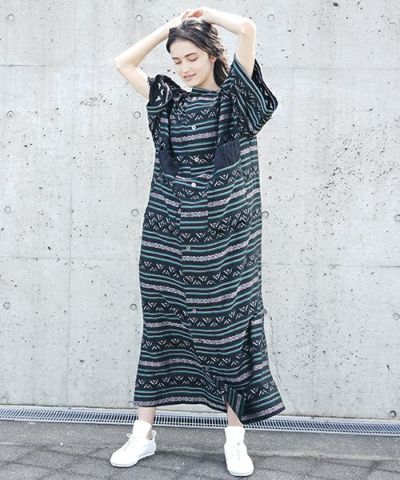 Edwina Hoerl  エドウィナホール.onepiece[19B/EH40D-01/luck=思いがけない幸福、Happiness=幸福・満足、Bliss=無上の喜び・至福]_