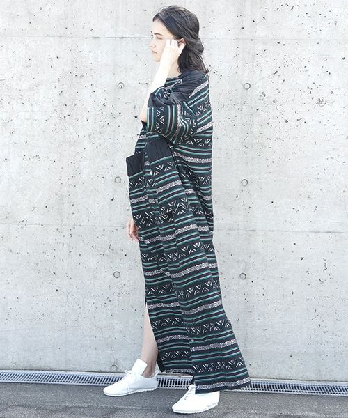 Edwina Hoerl  エドウィナホール.onepiece[19B/EH40D-01/luck=思いがけない幸福、Happiness=幸福・満足、Bliss=無上の喜び・至福]_