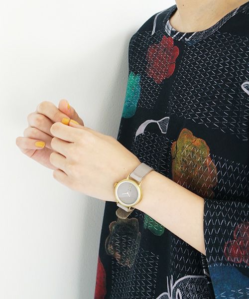 nejicommu.ネジコミュ.DIGNIFIED BOLD [SILVER GREY / GOLD]_