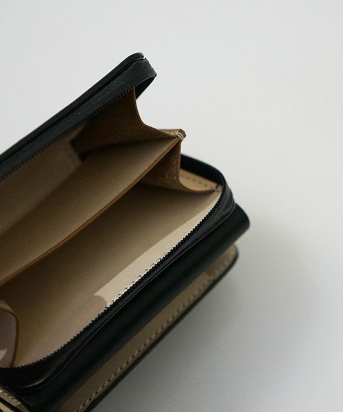 EDROBERTJUDSON.エドロバートジャドソン.WATER REPELLENT COW LEATHER WALLET[B01Z WL-43 / 05.black]