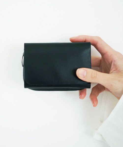 EDROBERTJUDSON.エドロバートジャドソン.WATER REPELLENT COW LEATHER WALLET[B01Z WL-43 / 05.black]