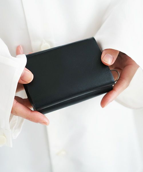 EDROBERTJUDSON.エドロバートジャドソン.WATER REPELLENT COW LEATHER WALLET[B01Z WL-43 / 05.black]