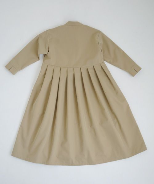 Mochi.モチ.hight neck tuck dress [khaki beige]