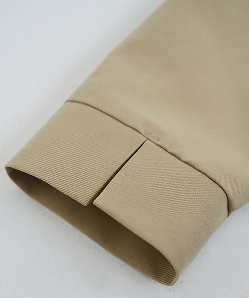 Mochi.モチ.hight neck tuck dress [khaki beige]