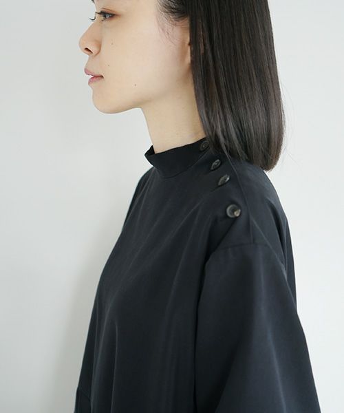 Mochi.モチ.hight neck tuck dress [black]
