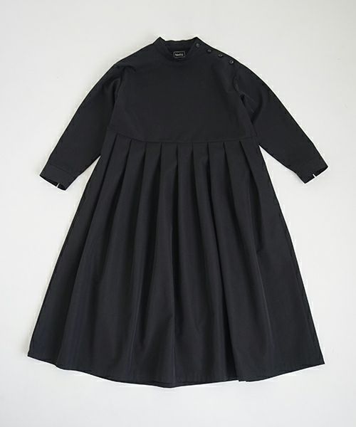 Mochi.モチ.hight neck tuck dress [black]