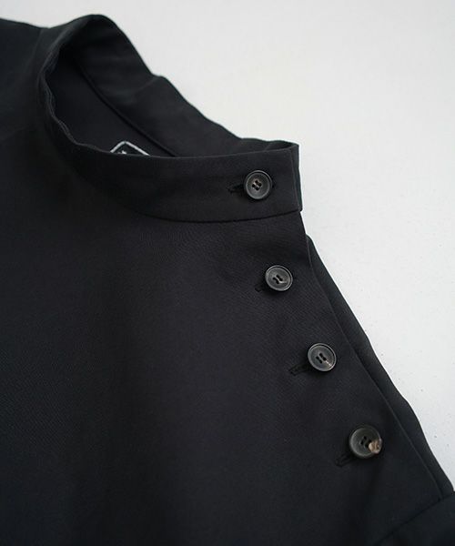 Mochi.モチ.hight neck tuck dress [black]