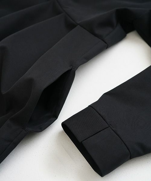 Mochi.モチ.hight neck tuck dress [black]