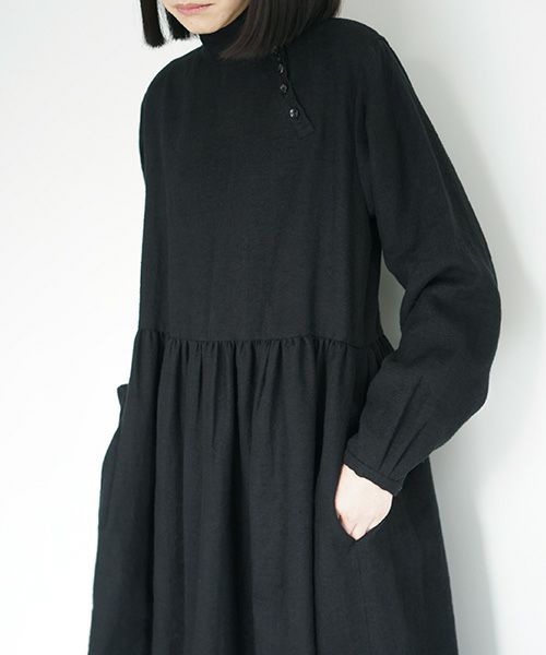 Mochi.モチ.gather dress [black]