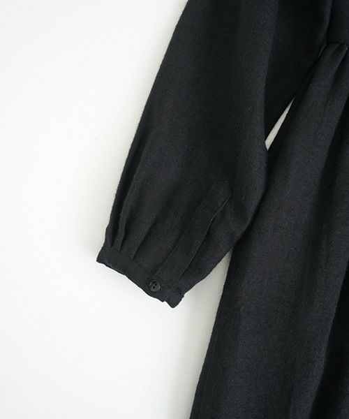 Mochi.モチ.gather dress [black]