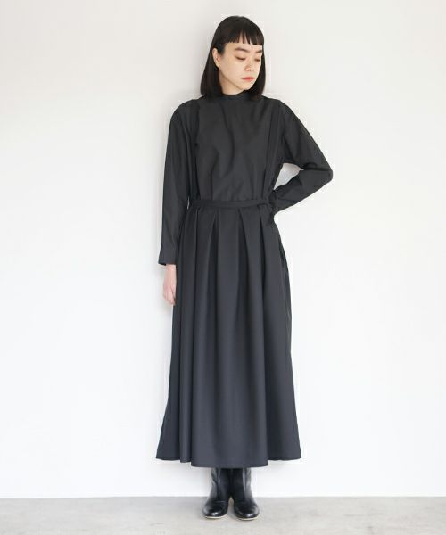 Mochi.モチ.suspender skirt [black]