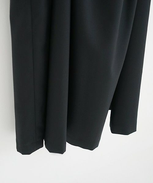 Mochi.モチ.suspender skirt [black]