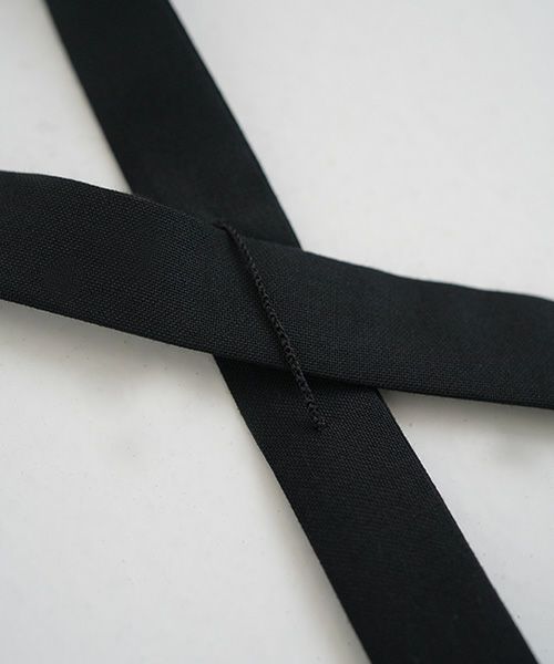 Mochi.モチ.suspender skirt [black]