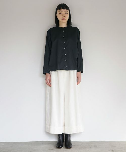 Mochi モチ cropped wide pants [off white]