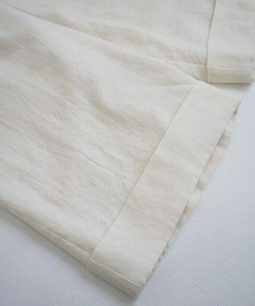 Mochi.モチ.cropped wide pants [off white]