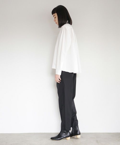 Mochi.モチ.tapered pants [black]