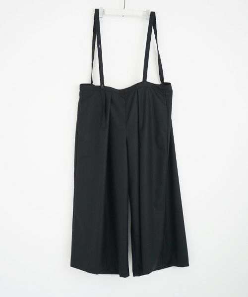 Mochi.モチ.suspender wide pants [black]