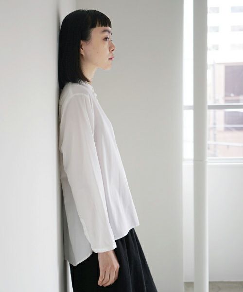Mochi.モチ.no collar shirt [white]