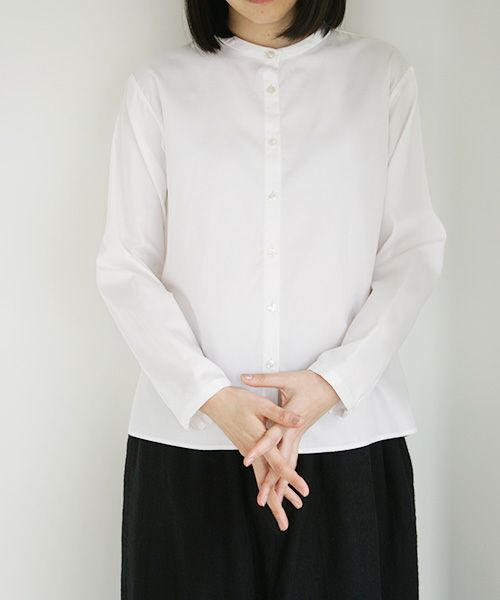 Mochi.モチ.no collar shirt [white]