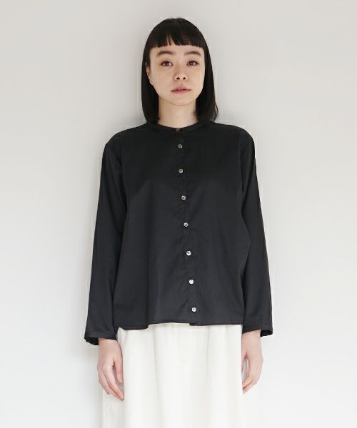 Mochi.モチ.no collar shirt [black]