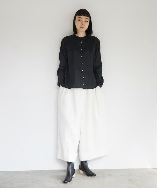 Mochi.モチ.no collar shirt [black]
