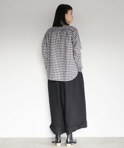 Mochi.モチ.no collar shirt [gingham check]